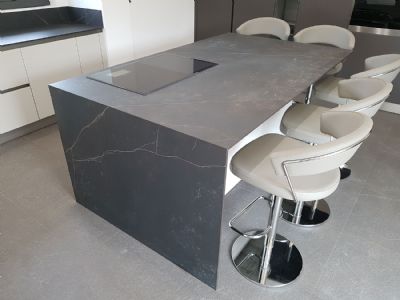 Dekton